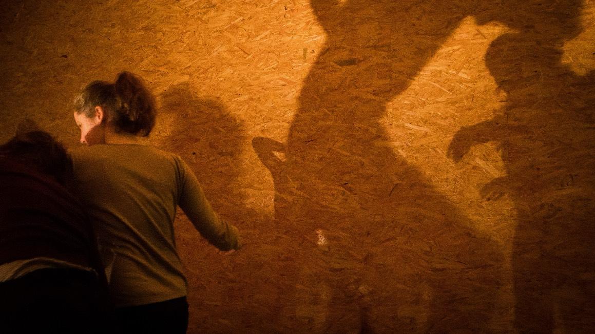 Visuel danse boum micro-organisme