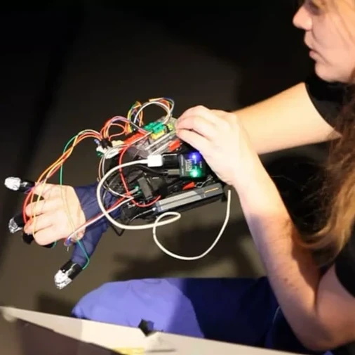 Que la machine vive en moi